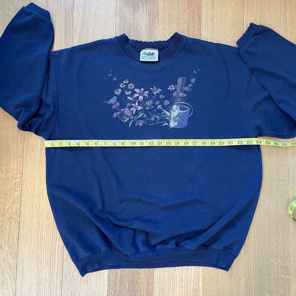 Vintage Northern Reflections Sweatshirt with Gardening Graphic in Navy - Picture 9 of 10